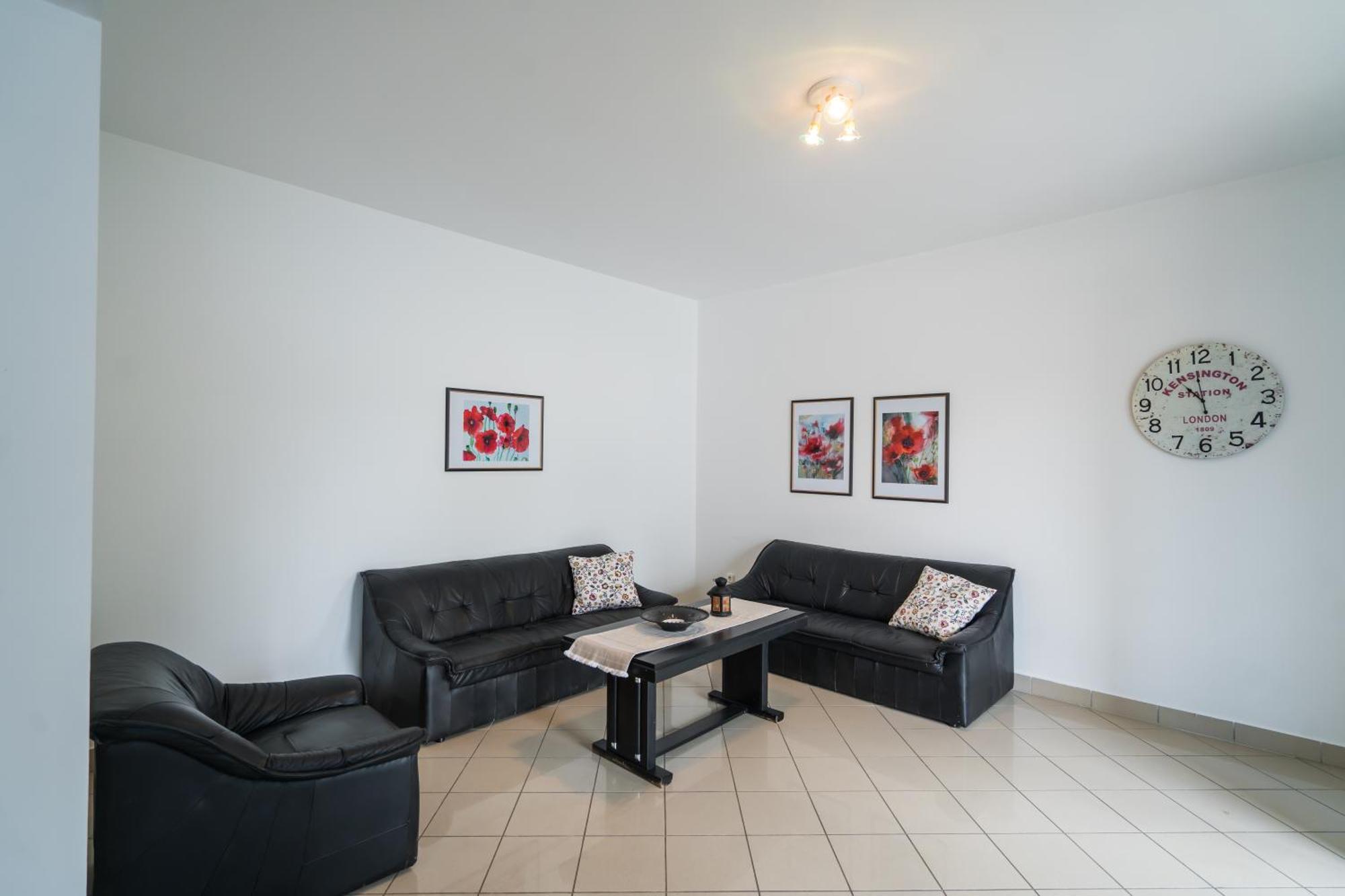 Gyorfi Apartmanhaz Zamardi Ngoại thất bức ảnh