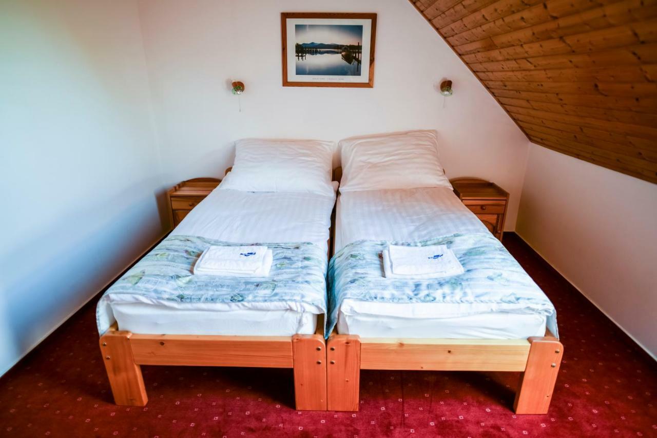 Gyorfi Apartmanhaz Zamardi Ngoại thất bức ảnh